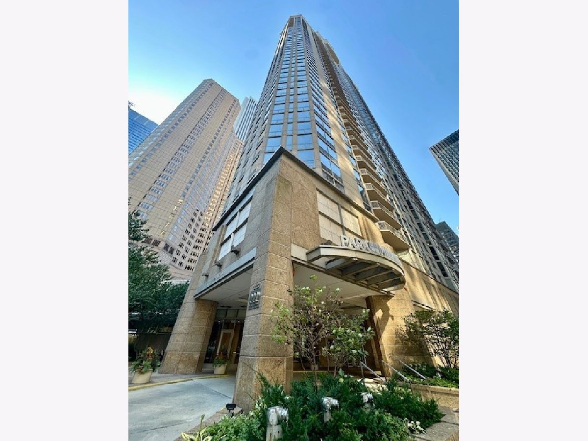 Condominiums For Rent Park Millennium Condos Chicago Illinois, 222 Columbus