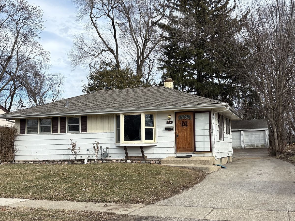  For Sale Mundelein Illinois, 115 Greenview Avenue