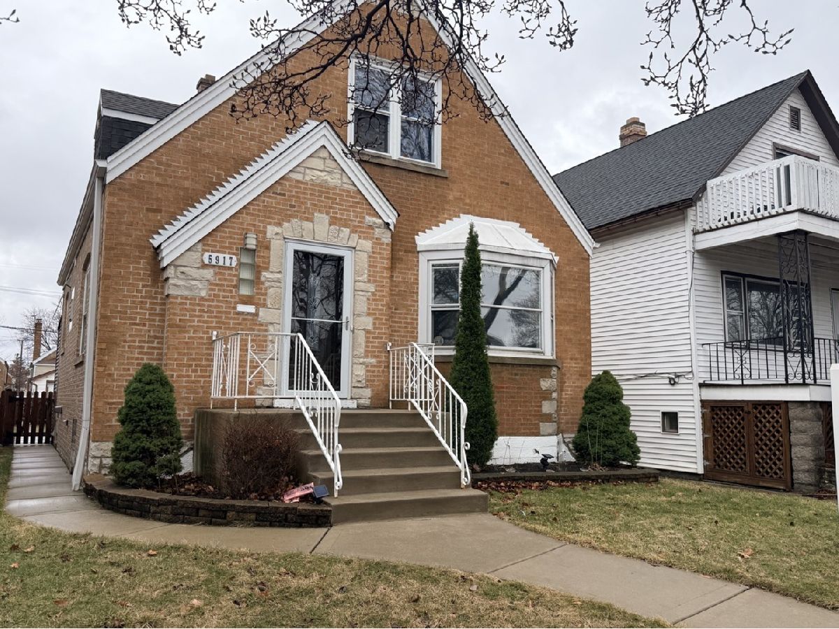  Sold Chicago Illinois, 5917 Roscoe