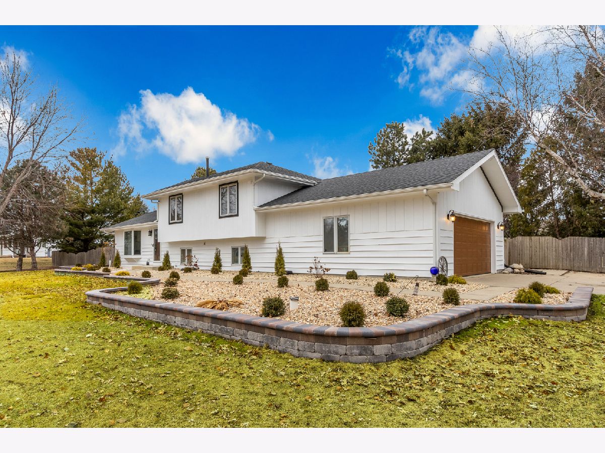 Homes For Sale Sunny Farm Acres Plainfield Illinois, 11413 Kristi Drive