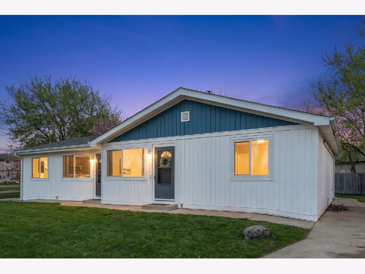  Rented Aurora Illinois, 1142 Ohio