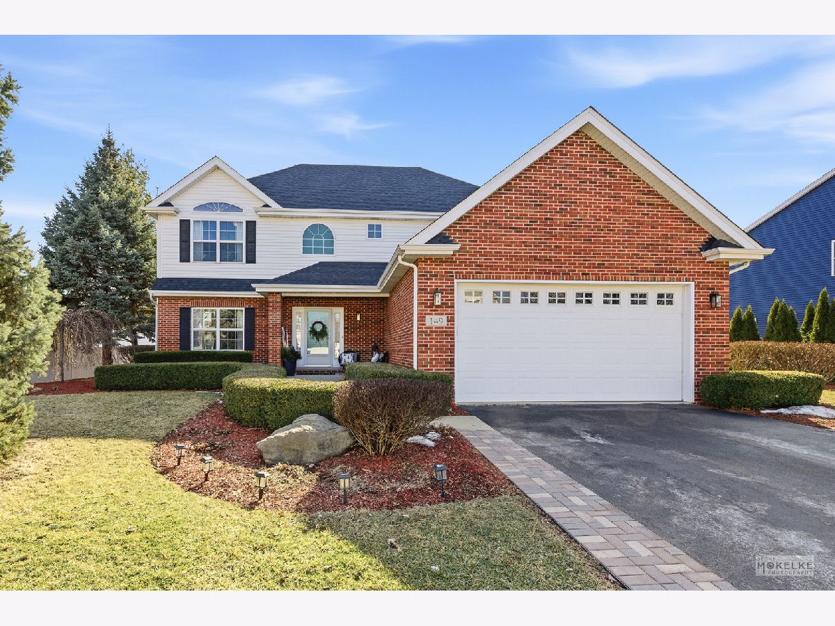 Homes For Sale Estates Of Fox Chase Oswego Illinois, 149 Willowwood Drive