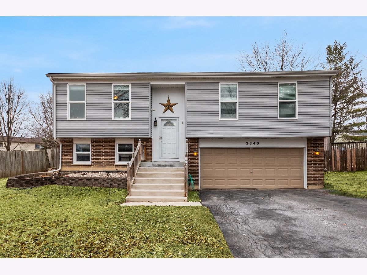  For Rent Aurora Illinois, 2340 Portsmouth