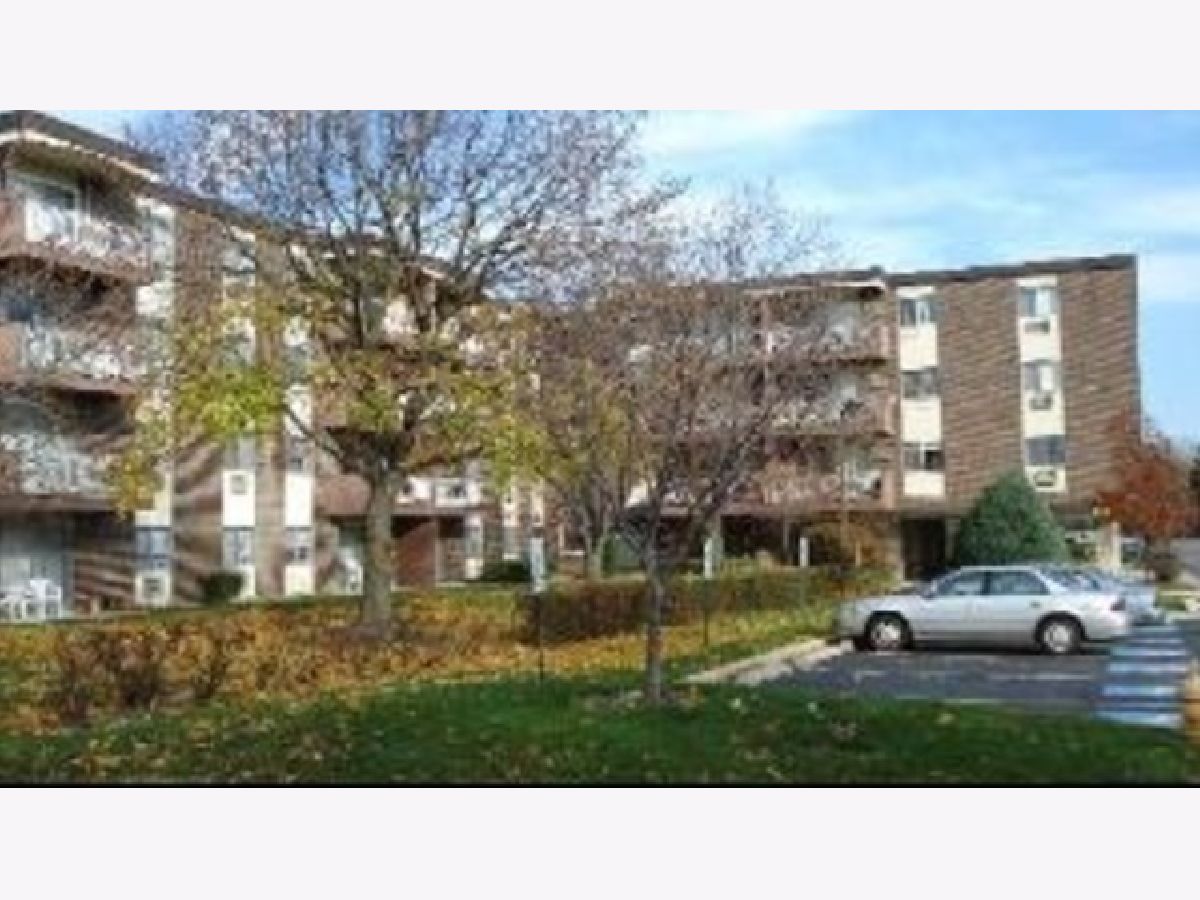  For Sale Lombard Illinois, 1311 Finley Road