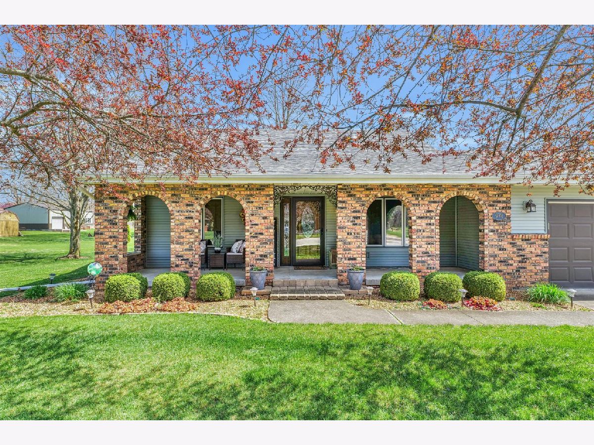  For Sale Milford Illinois, 974 Martha Court