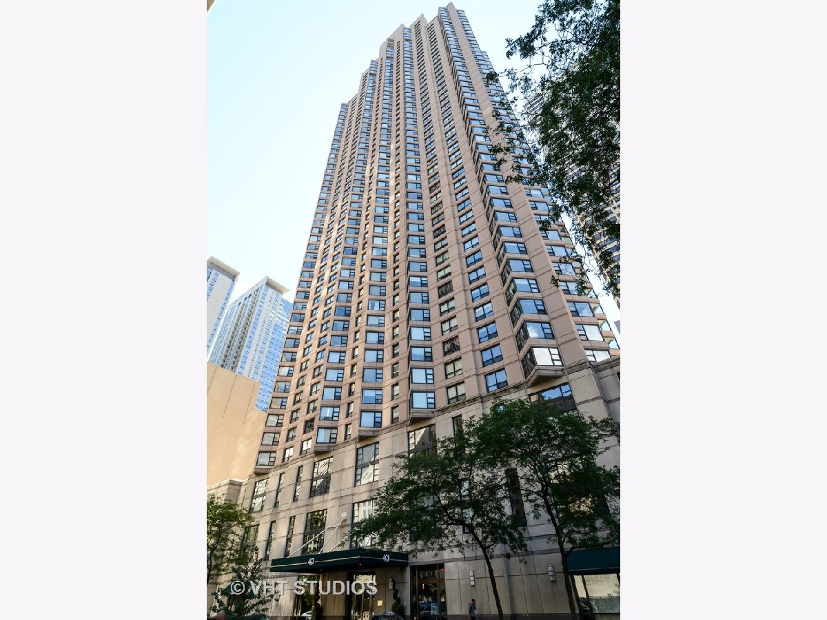  Rented Chicago Illinois, 401 Ontario