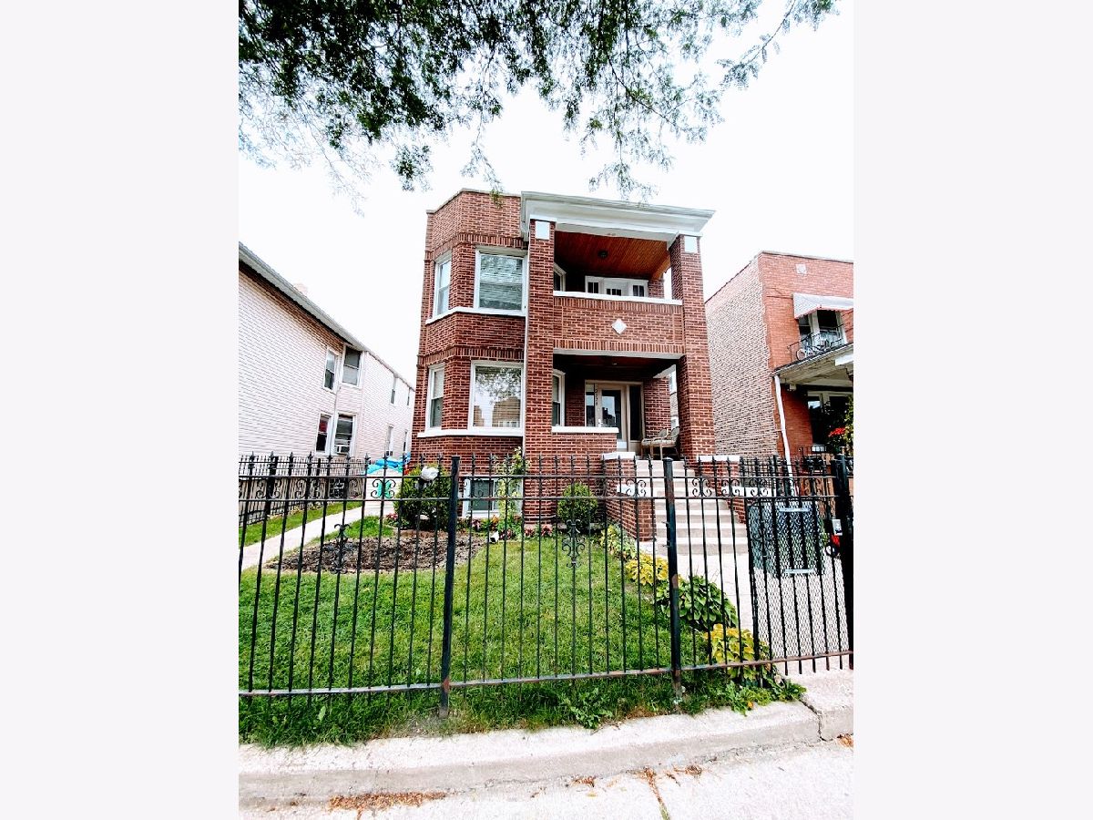  Rented Chicago Illinois, 2326 Kostner