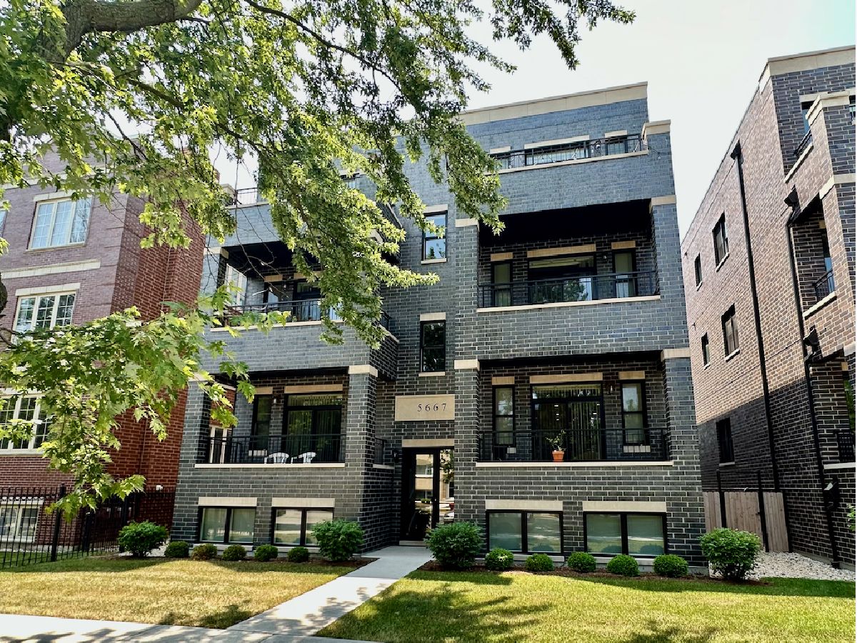  For Rent Chicago Illinois, 5667 Higgins