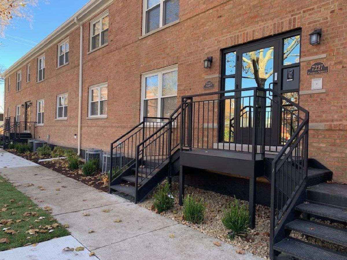  For Rent River Forest Illinois, 7227 Thomas