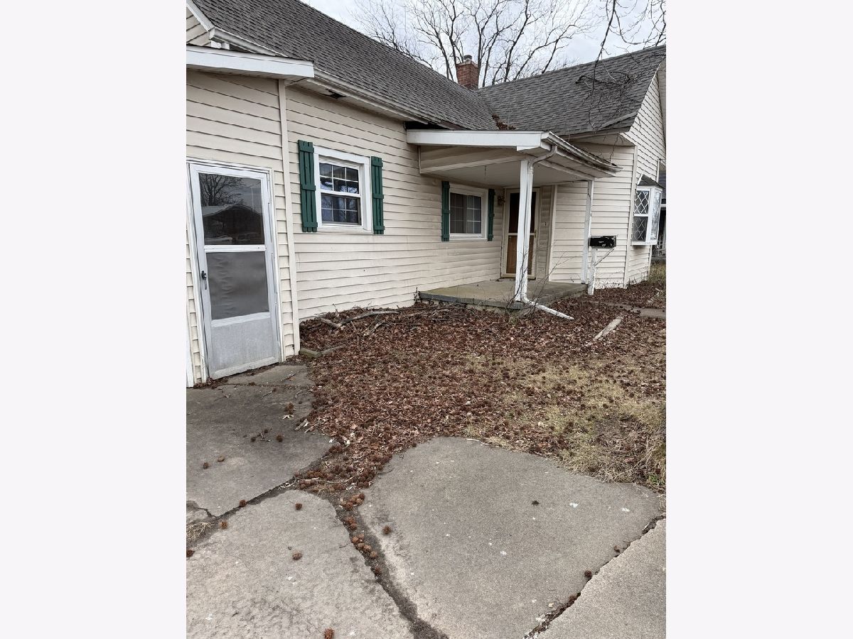  For Sale Pinckneyville Illinois, 606 Taffee Street