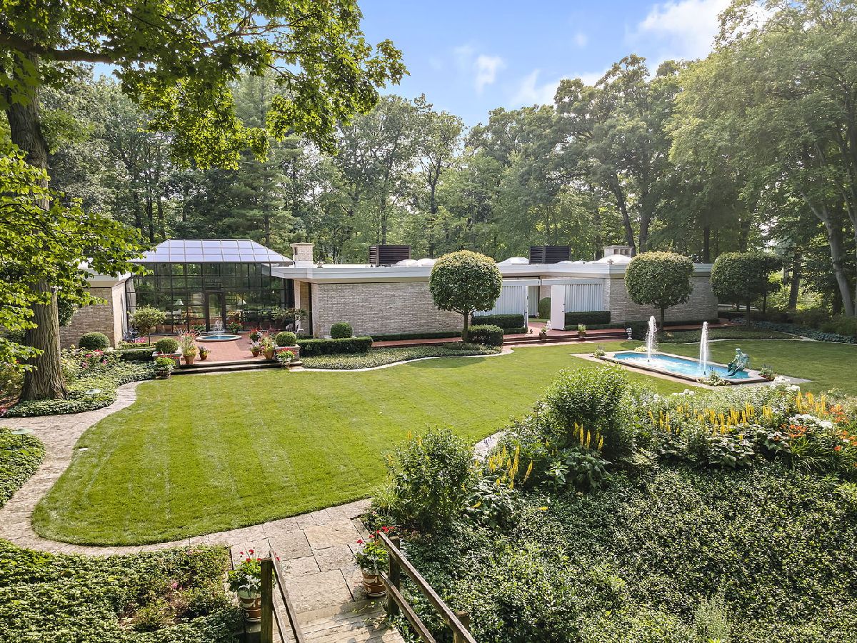  For Sale Lake Bluff Illinois, 240 Shore Acres Circle