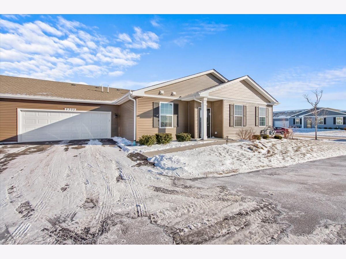 Condos & Townhomes & Homes For Sale Stonewater Wonder Lake Illinois, 6302 Maple Glen Drive