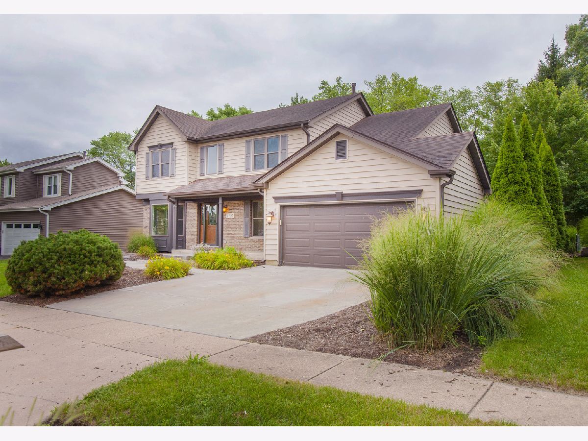  For Sale Elgin Illinois, 2705 Colonial Drive