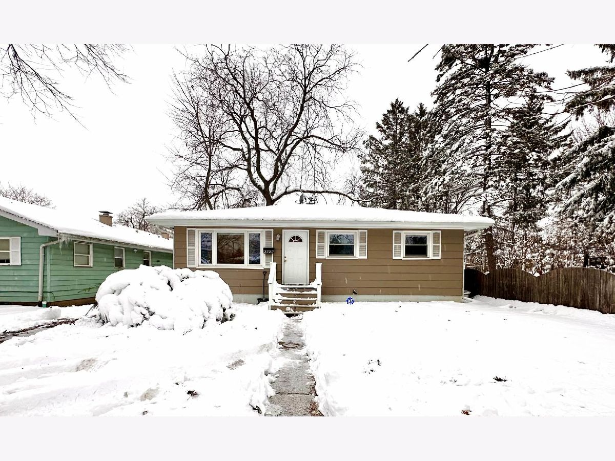  For Sale Zion Illinois, 2720 Gilboa Avenue