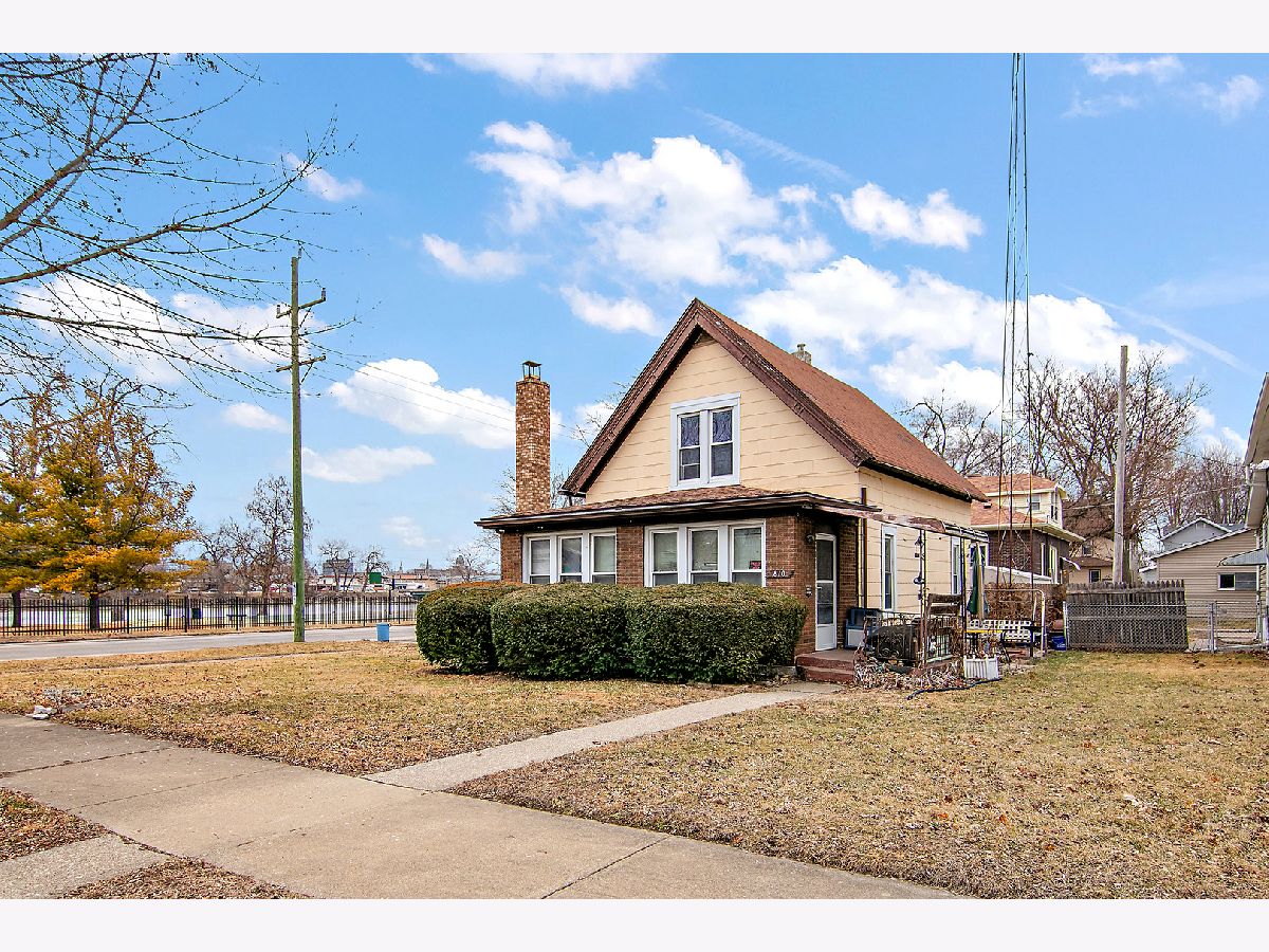  For Sale Kankakee Illinois, 810 4th Avenue