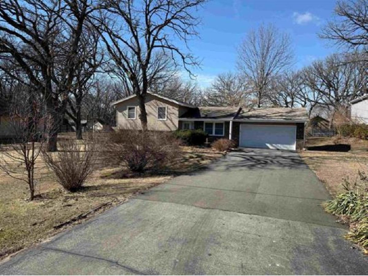  For Sale Roscoe Illinois, 11392 Edgemere Terrace