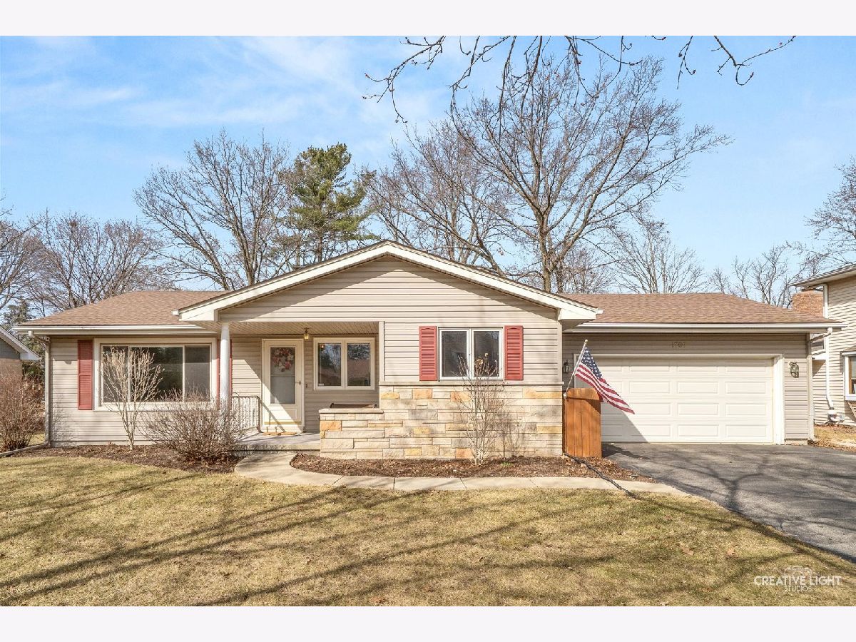  For Sale Dekalb Illinois, 1707 Judy Lane