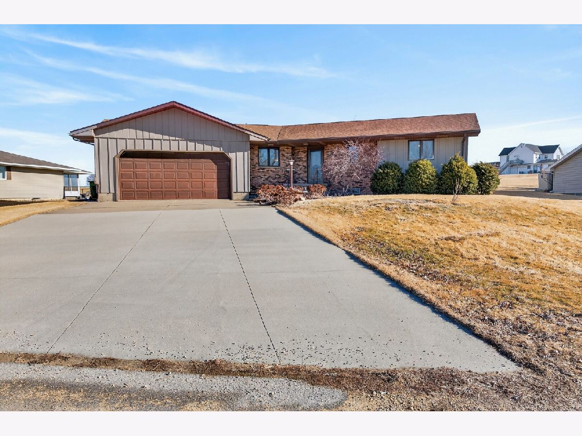  For Sale Lowden Iowa, 84 Main Street