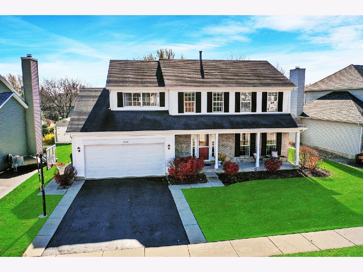 Homes & Townhomes For Sale Cambridge Country Mundelein Illinois, 1653 Brighton Drive