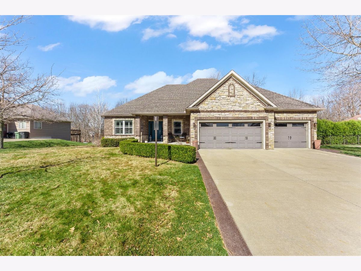  For Sale Mahomet Illinois, 1310 White Oak Road