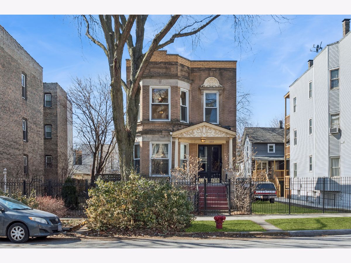  For Sale Chicago Illinois, 1632 Francisco Avenue