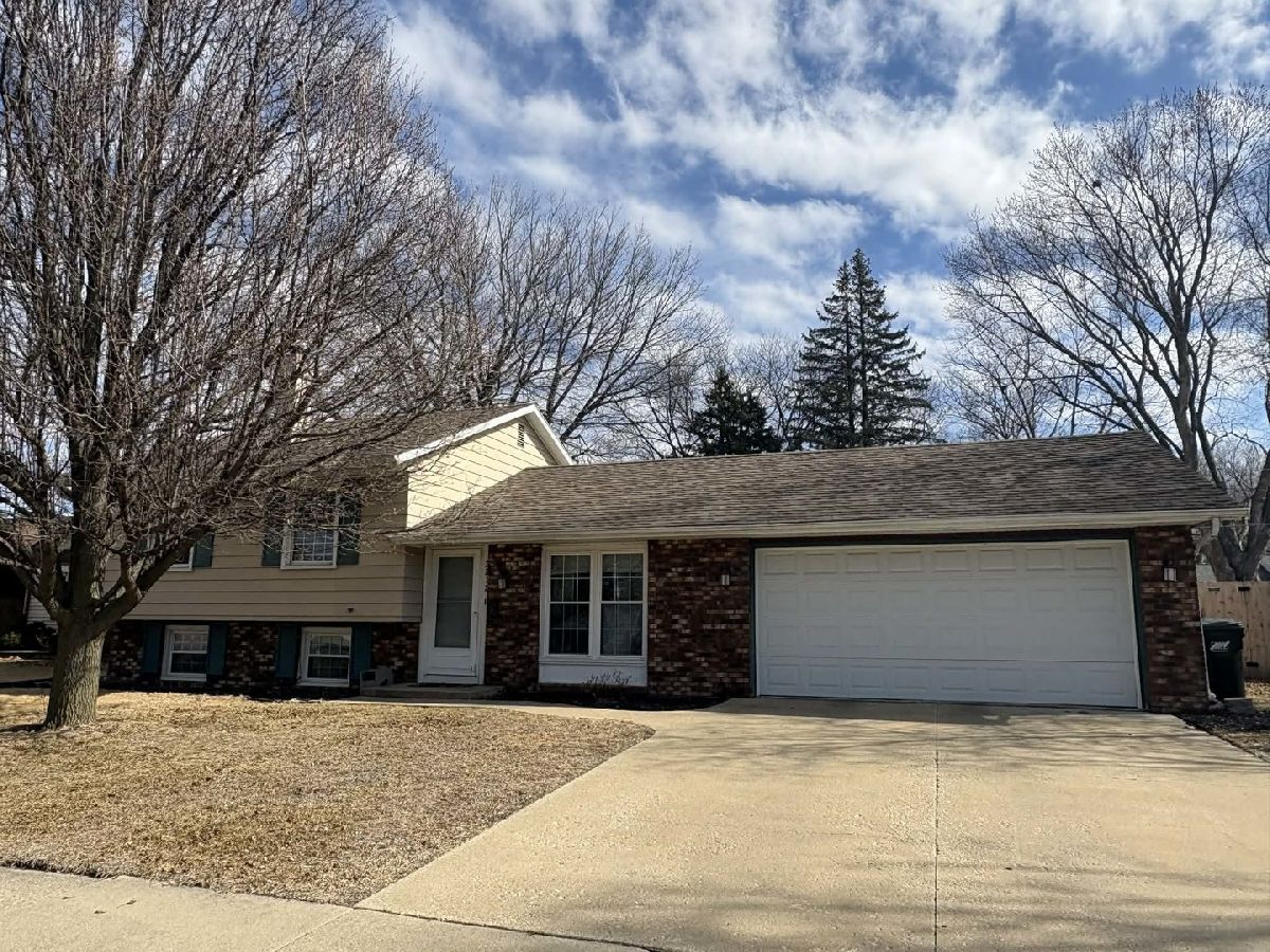  For Sale Sterling Illinois, 2212 12th Avenue