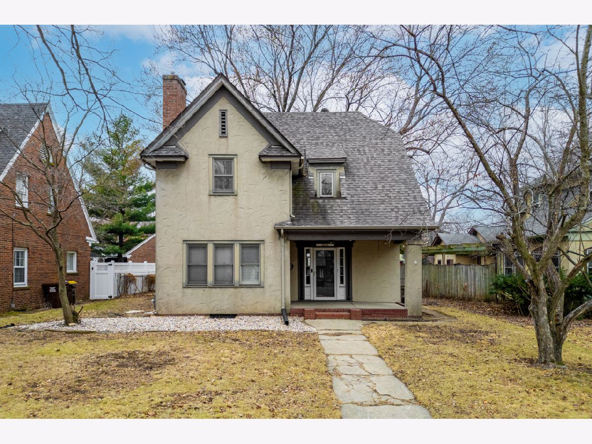  For Sale Rockford Illinois, 2216 Cumberland Street