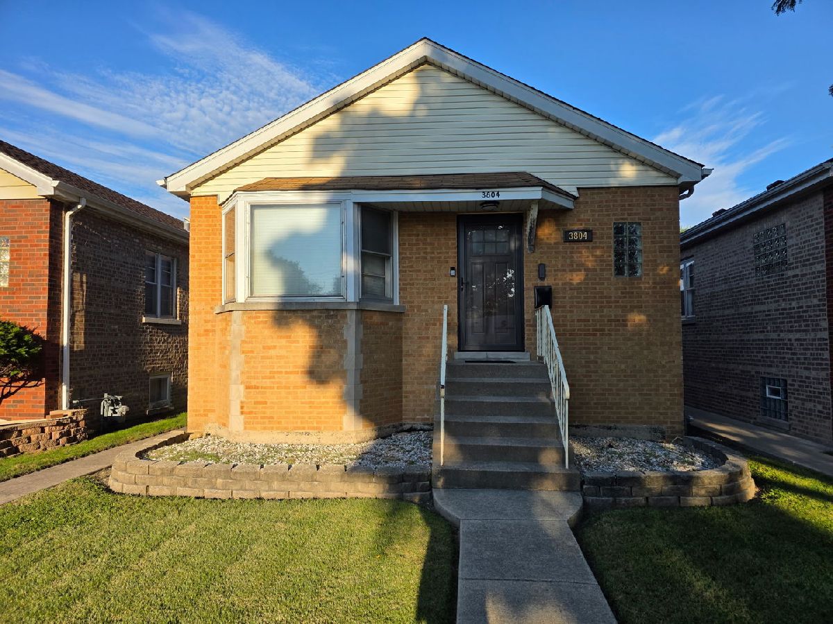  For Rent Berwyn Illinois, 3804 Harvey