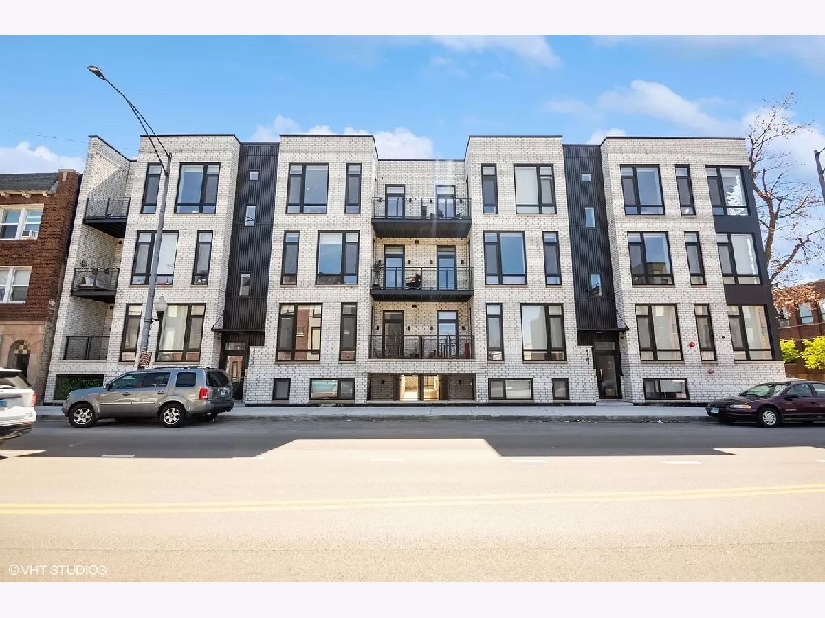  Rented Chicago Illinois, 4181 Belmont