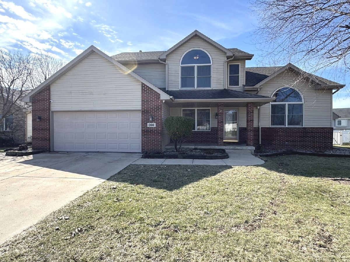  For Sale Bourbonnais Illinois, 366 Centerpoint Drive