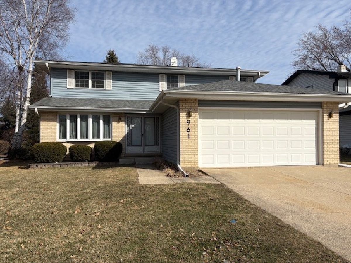  For Sale Carol Stream Illinois, 961 Dearborn Circle
