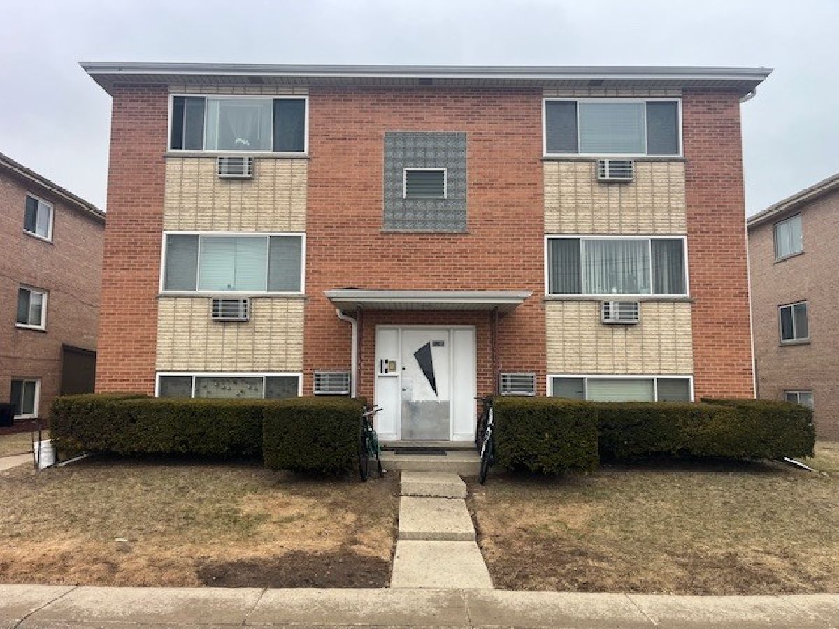 For Rent Schiller Park Illinois, 9240 Seymour Ave