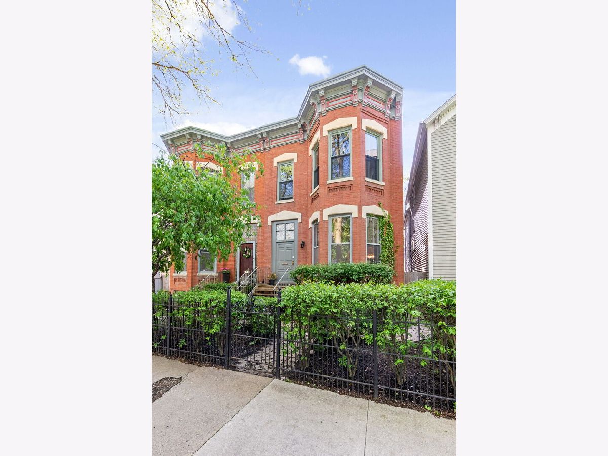  For Rent Chicago Illinois, 2112 Dayton