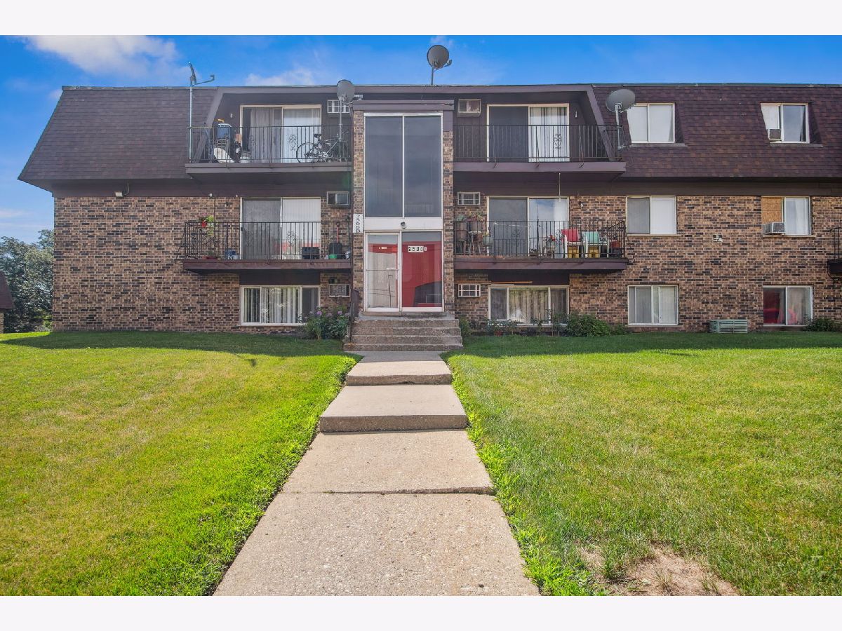  For Rent Hanover Park Illinois, 2500 Mark Thomas