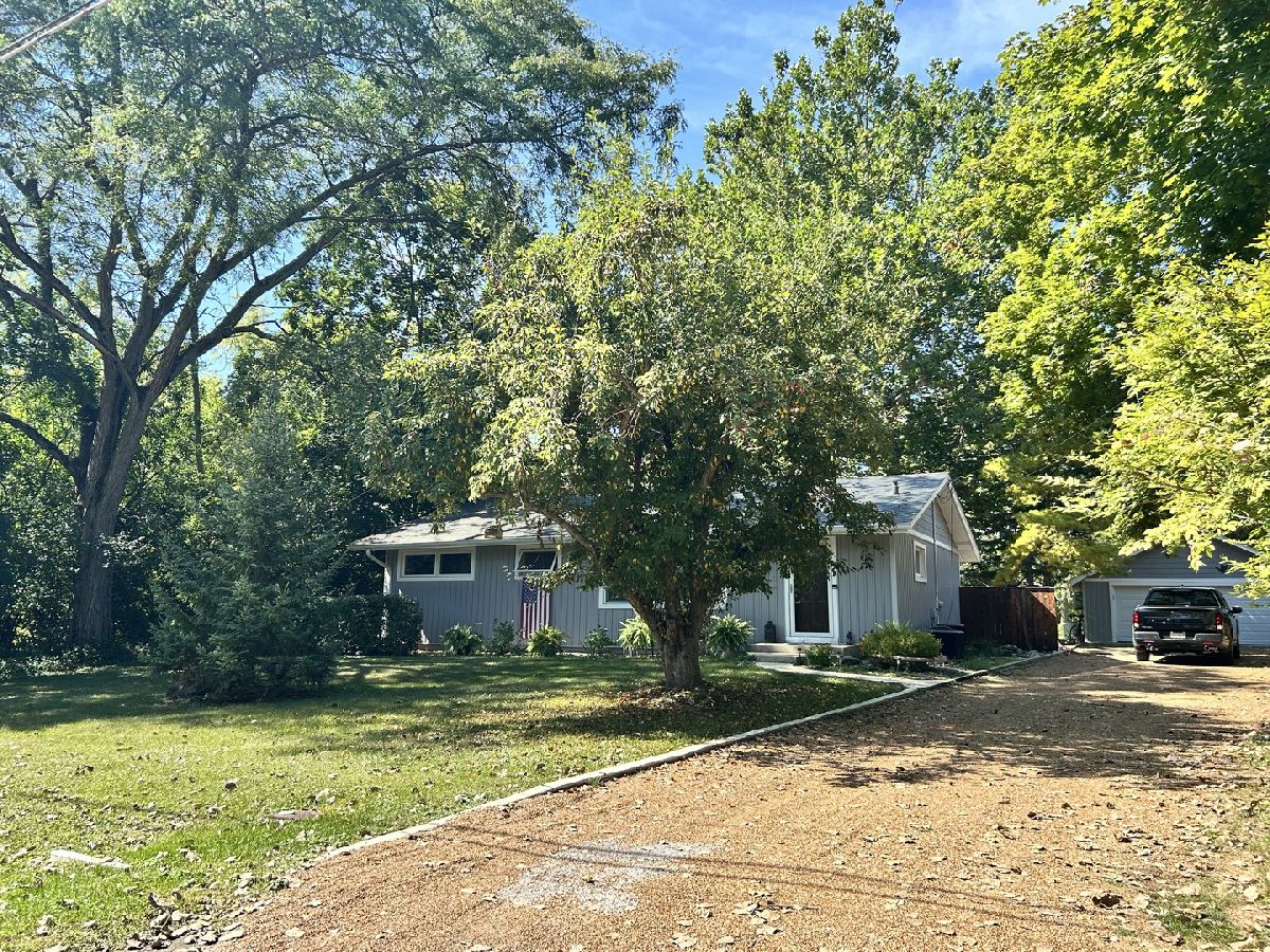  For Rent Highland Park Illinois, 2300 Highmoor