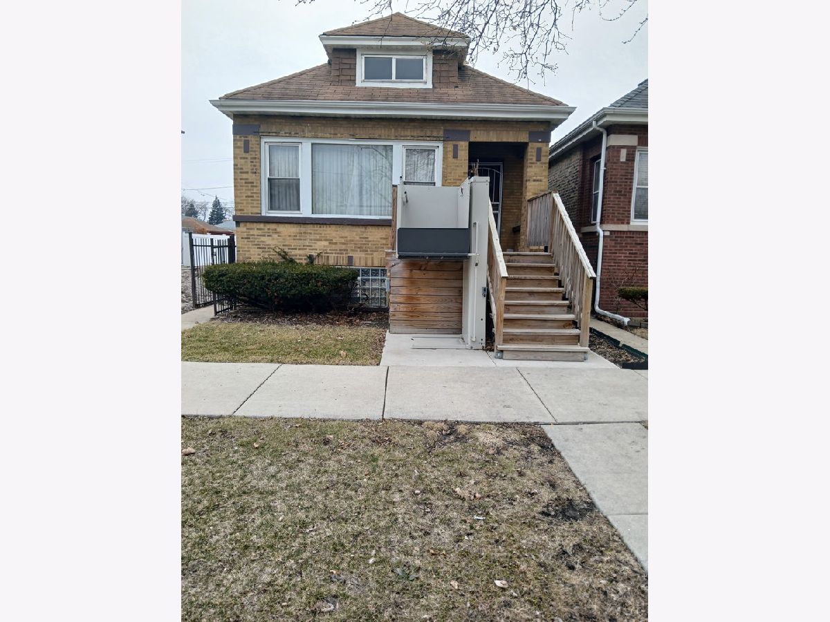  For Sale Chicago Illinois, 6942 Bell Avenue