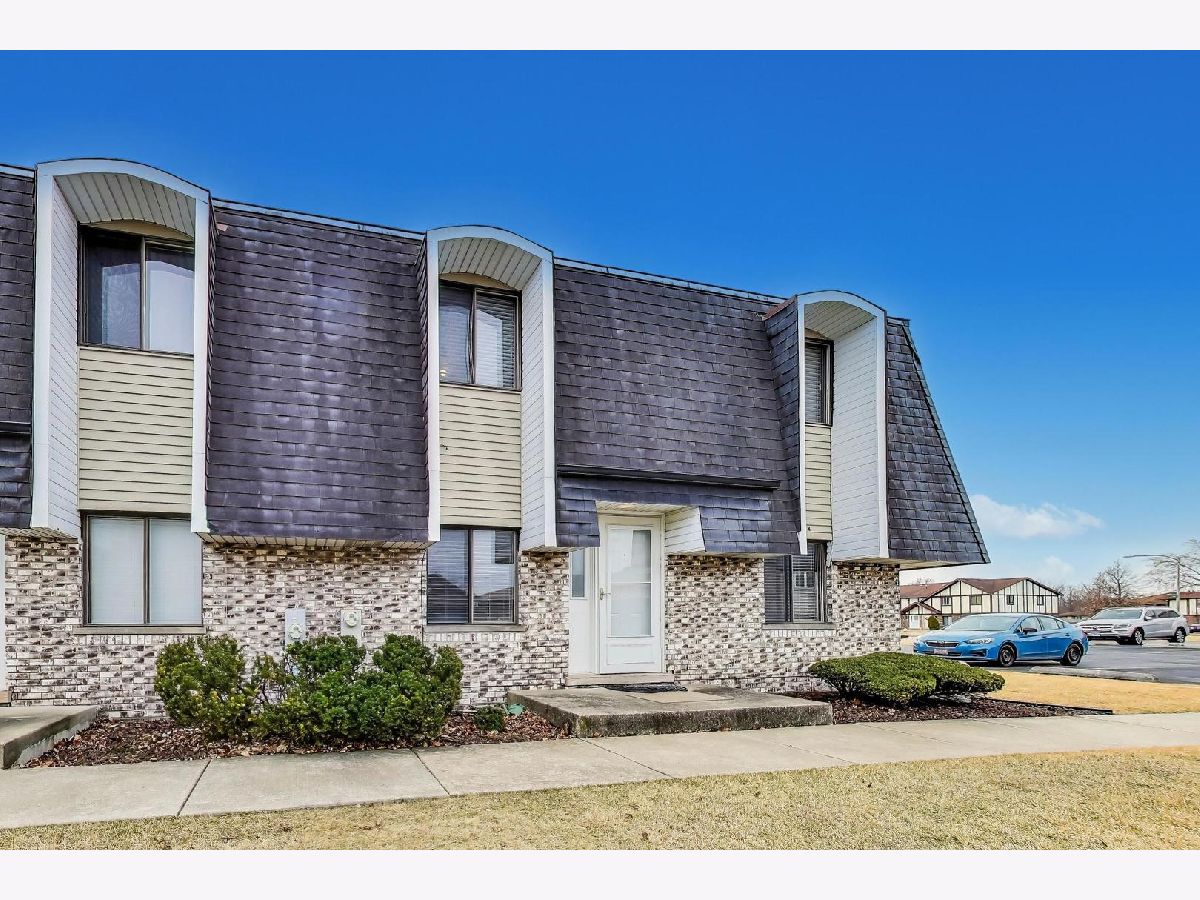  For Sale Tinley Park Illinois, 8420 162nd Place