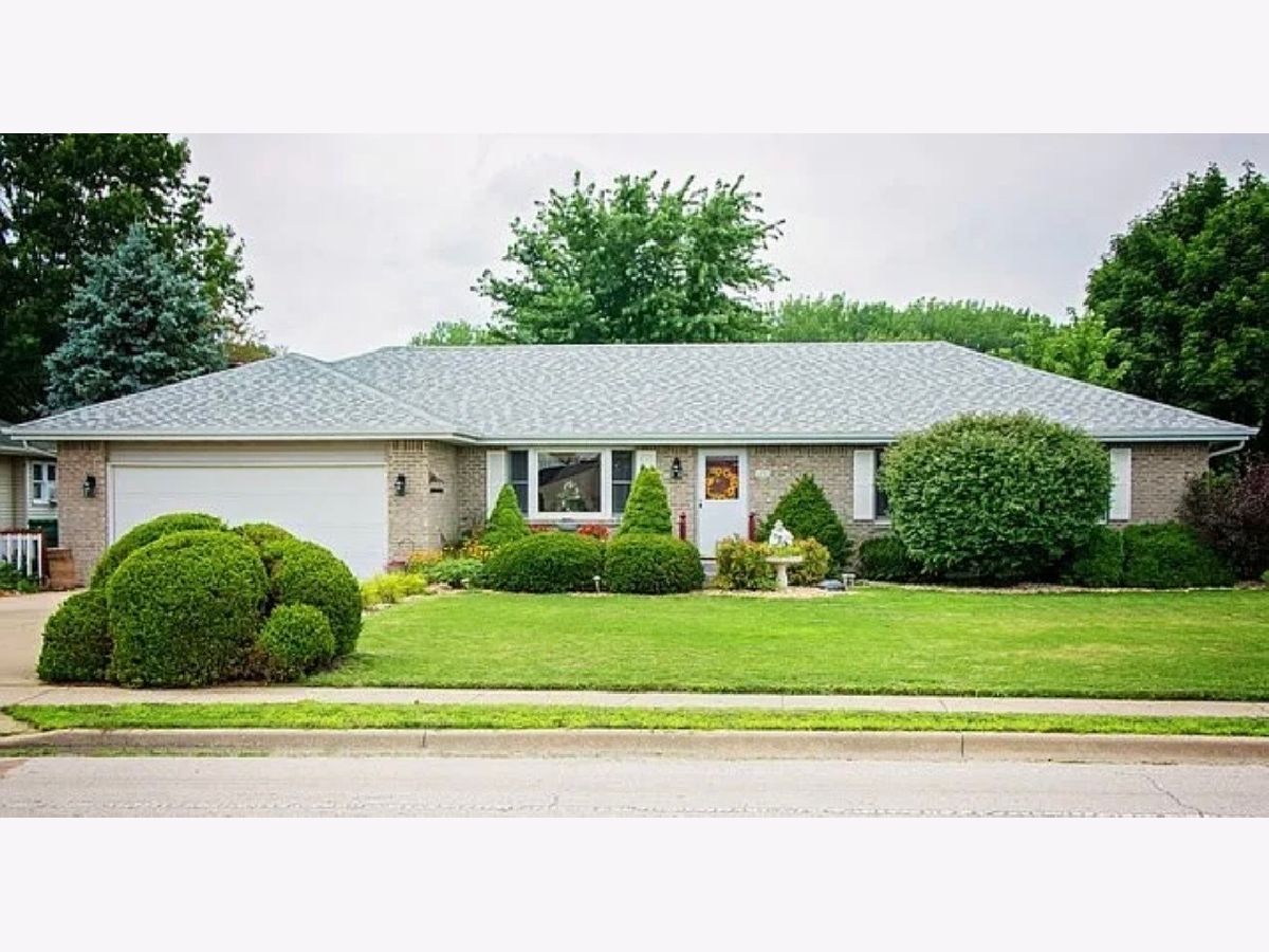  For Sale Braidwood Illinois, 406 Comet Drive