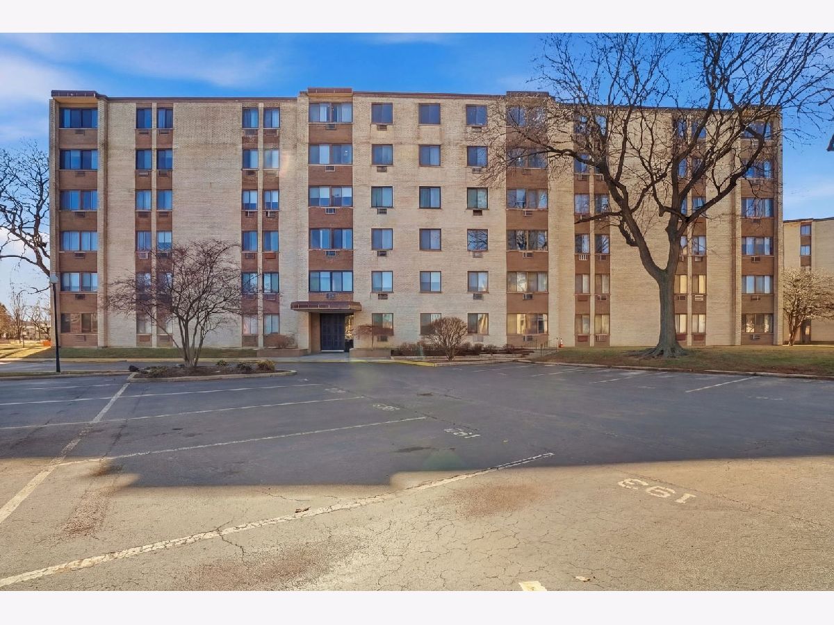  For Sale Oak Lawn Illinois, 9740 Pulaski Road