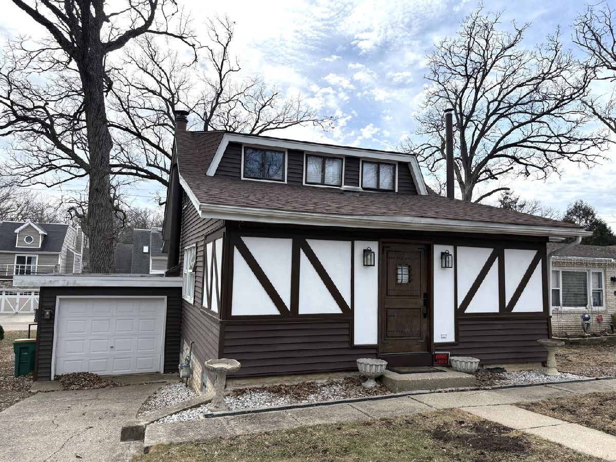  For Sale Mundelein Illinois, 19393 Fairview Drive