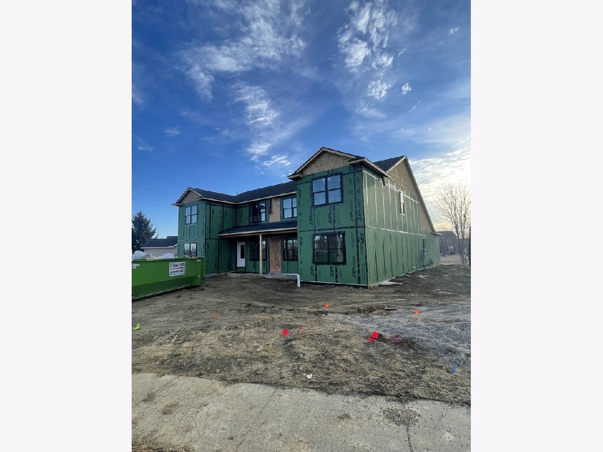 Homes & Condos & Townhomes For Sale Kelley Glen Normal Illinois, 1663 Belclare Road