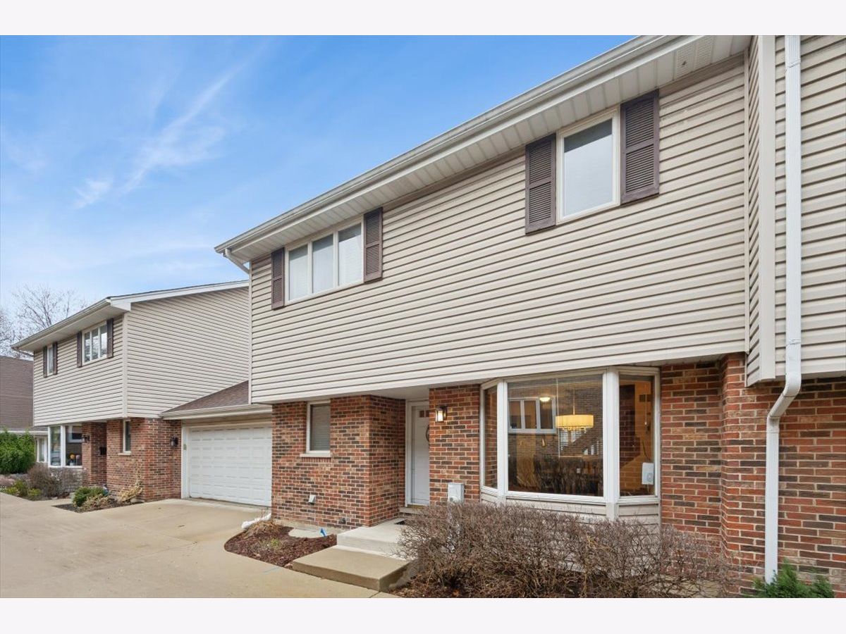  For Sale Park Ridge Illinois, 120 Dee Road