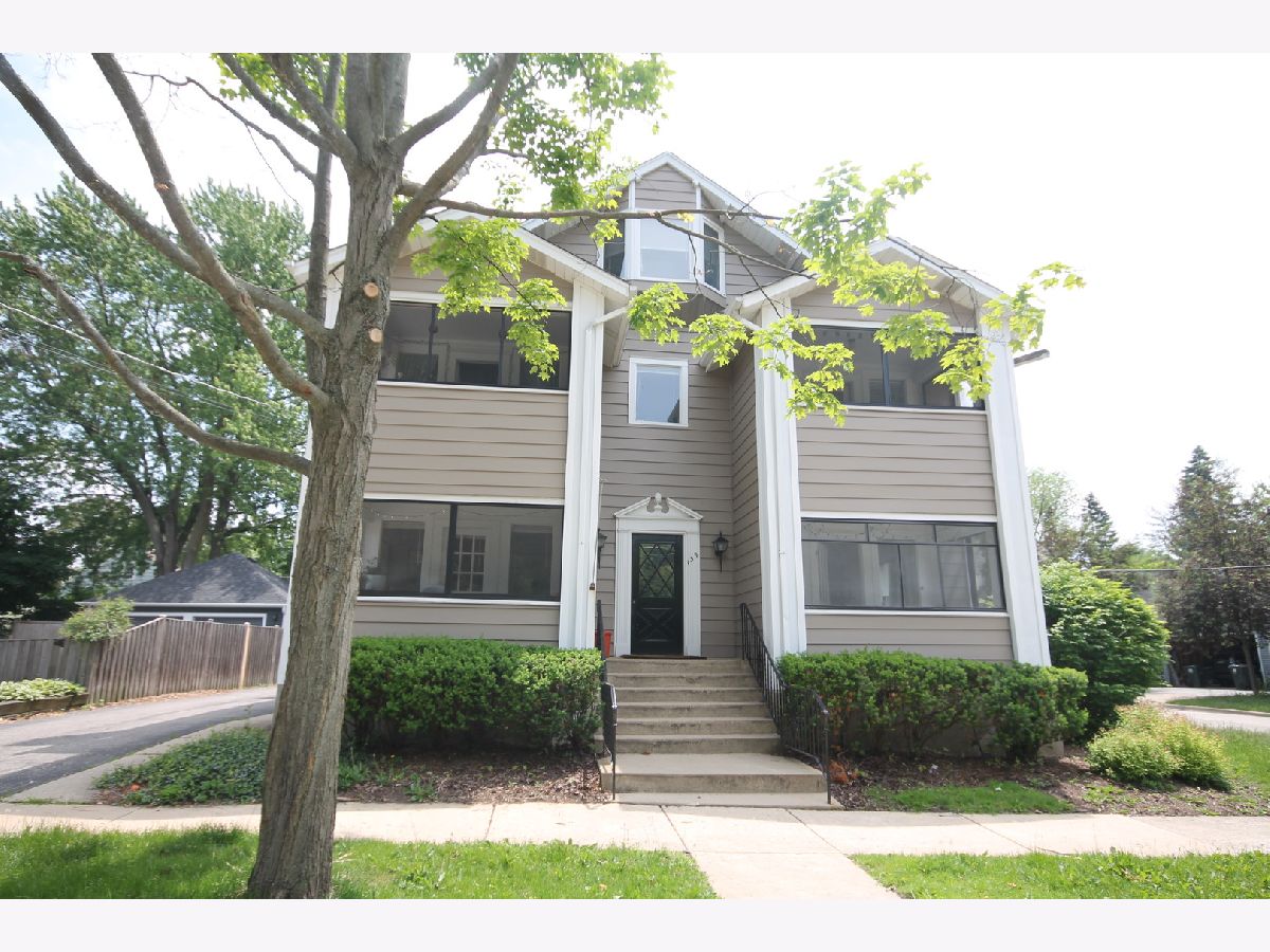  For Rent Barrington Illinois, 139 Russell