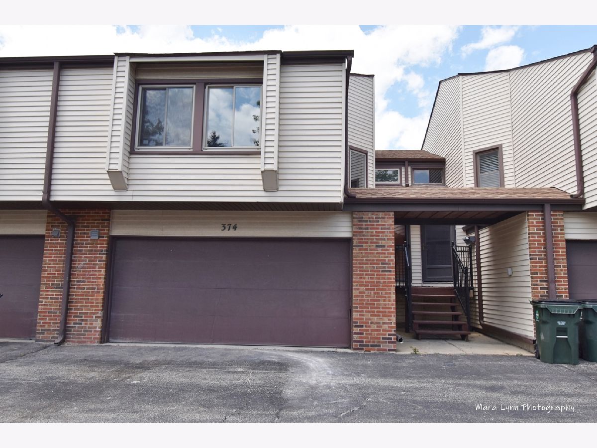  For Rent Hoffman Estates Illinois, 374 Juniper Tree