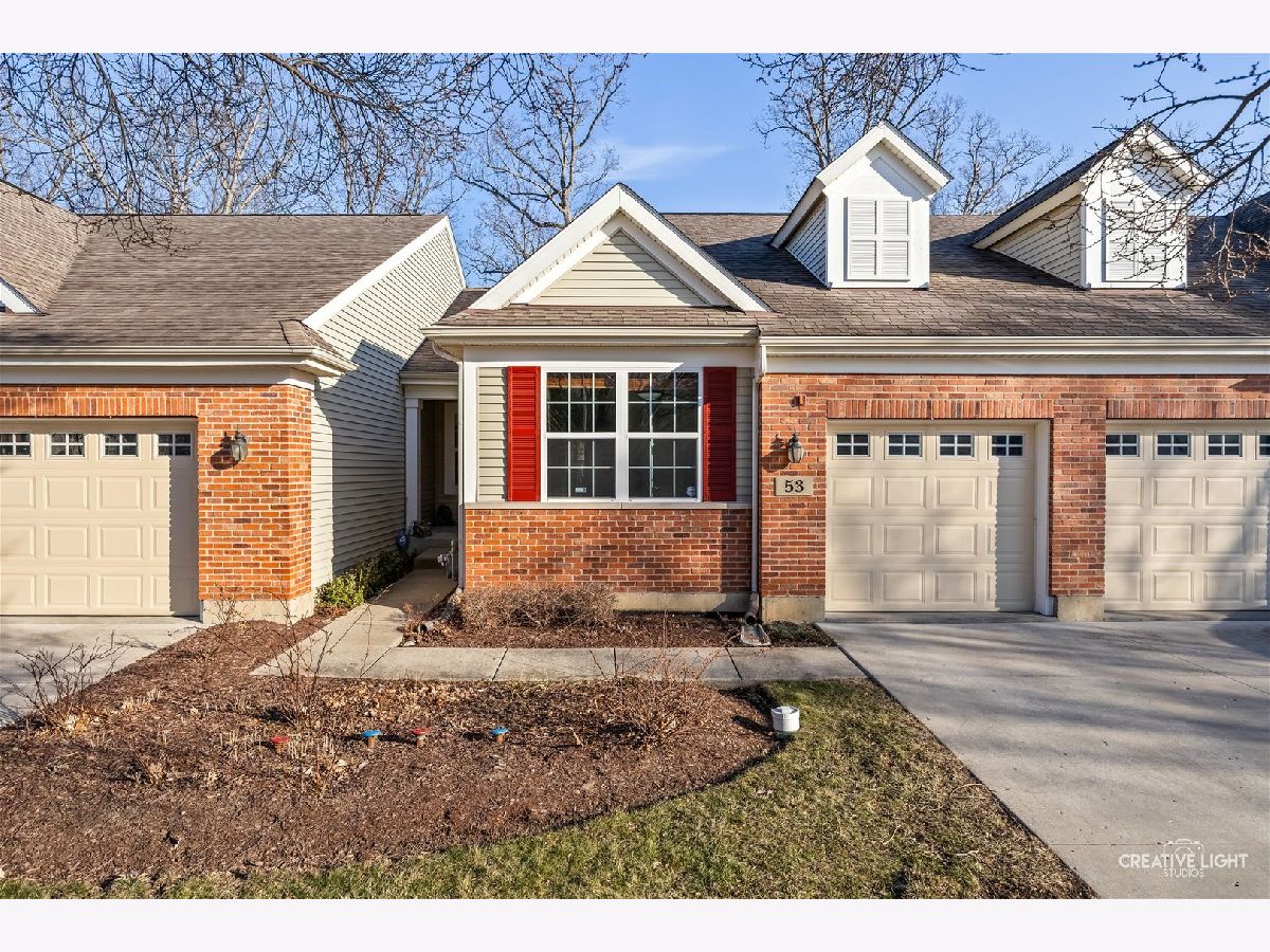  For Sale Streamwood Illinois, 53 Tall Grass Court