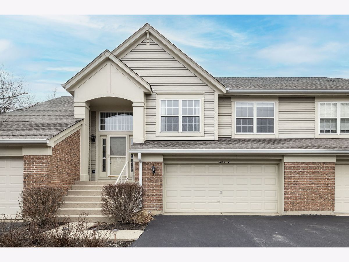  For Sale Bartlett Illinois, 1632 Columbia Circle