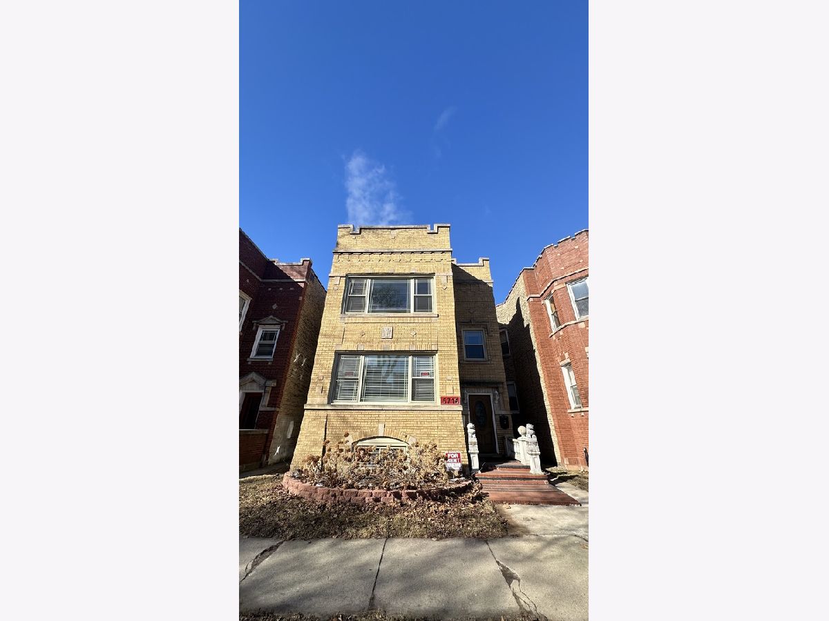  For Rent Chicago Illinois, 5716 Campbell
