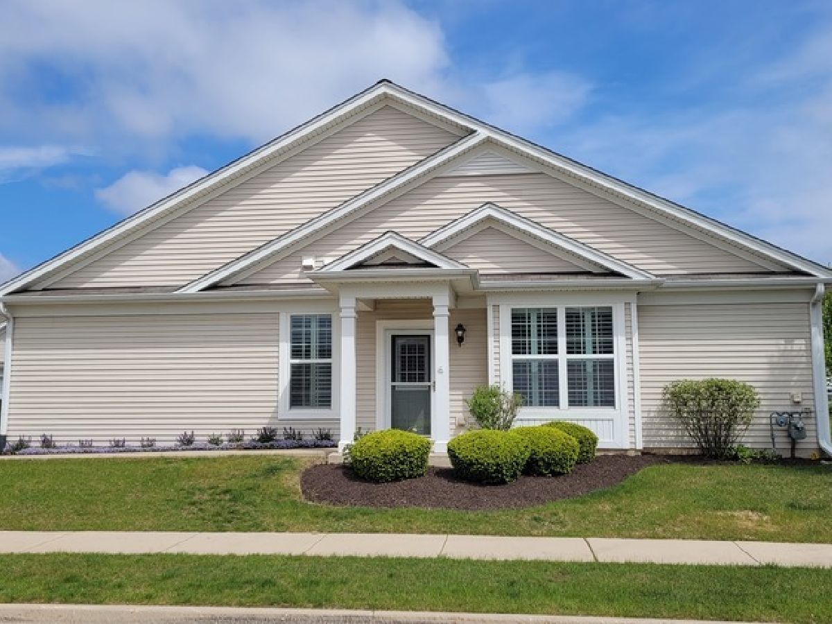  Rented Huntley Illinois, 13540 Yellow Pine