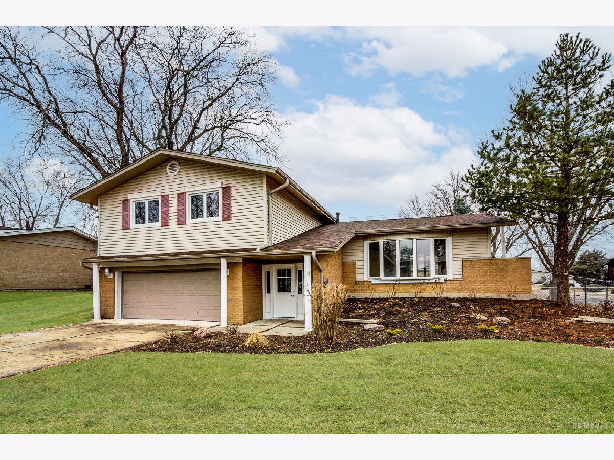  For Sale Oak Forest Illinois, 15118 Hillside Avenue