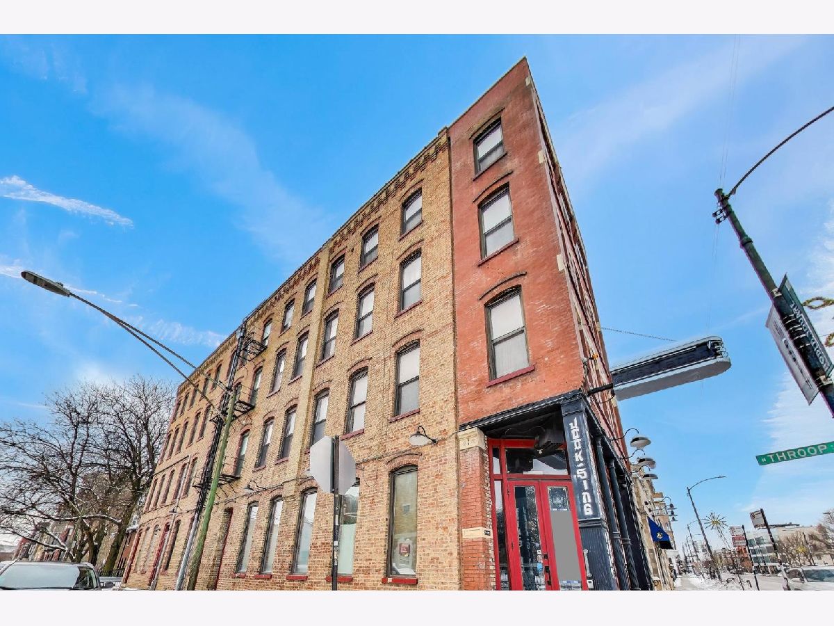  For Sale Chicago Illinois, 1329 Chicago Avenue